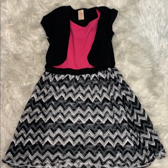 casual children’s dress - Picture 1 of 3